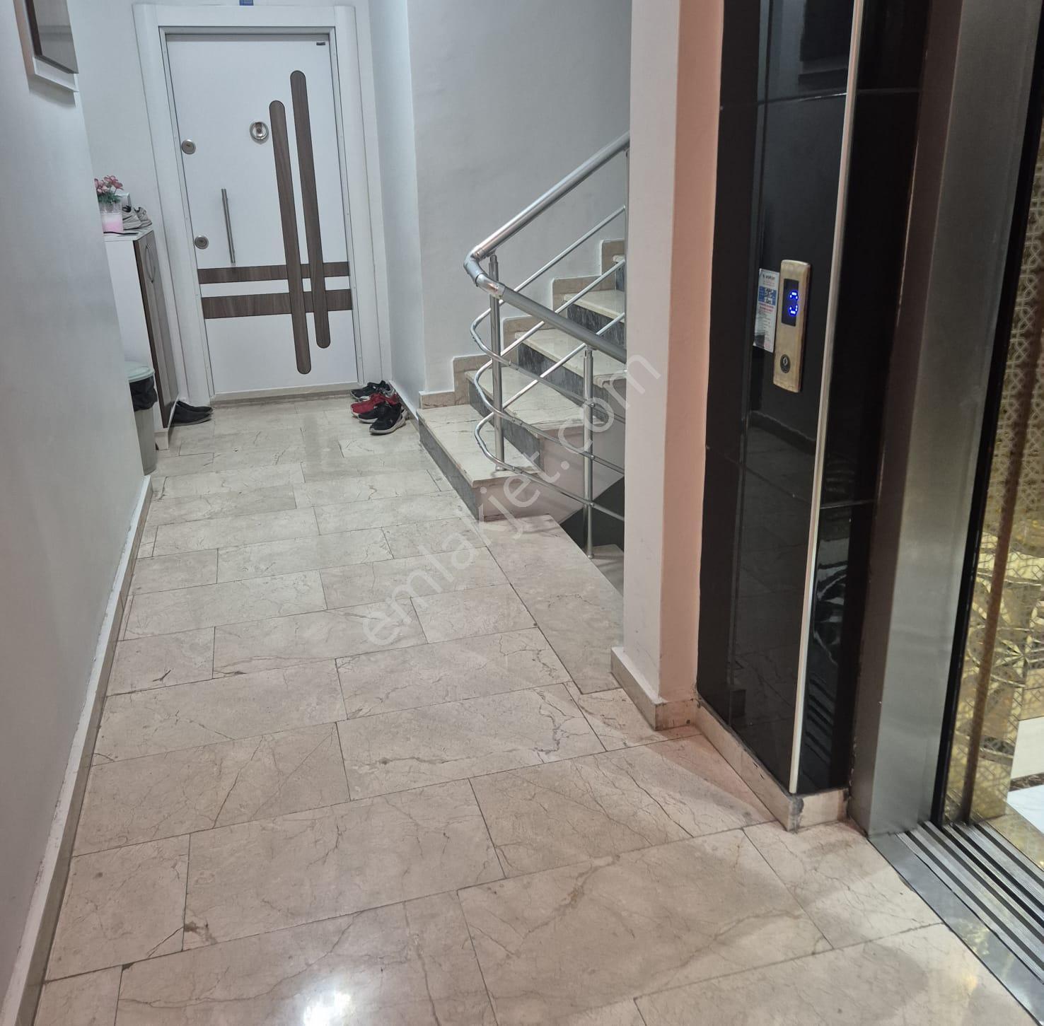 Sahibinden Site İçi Kapalı Otoparklı Ara Kat 4+1 Lüks Daire - Görsel 4