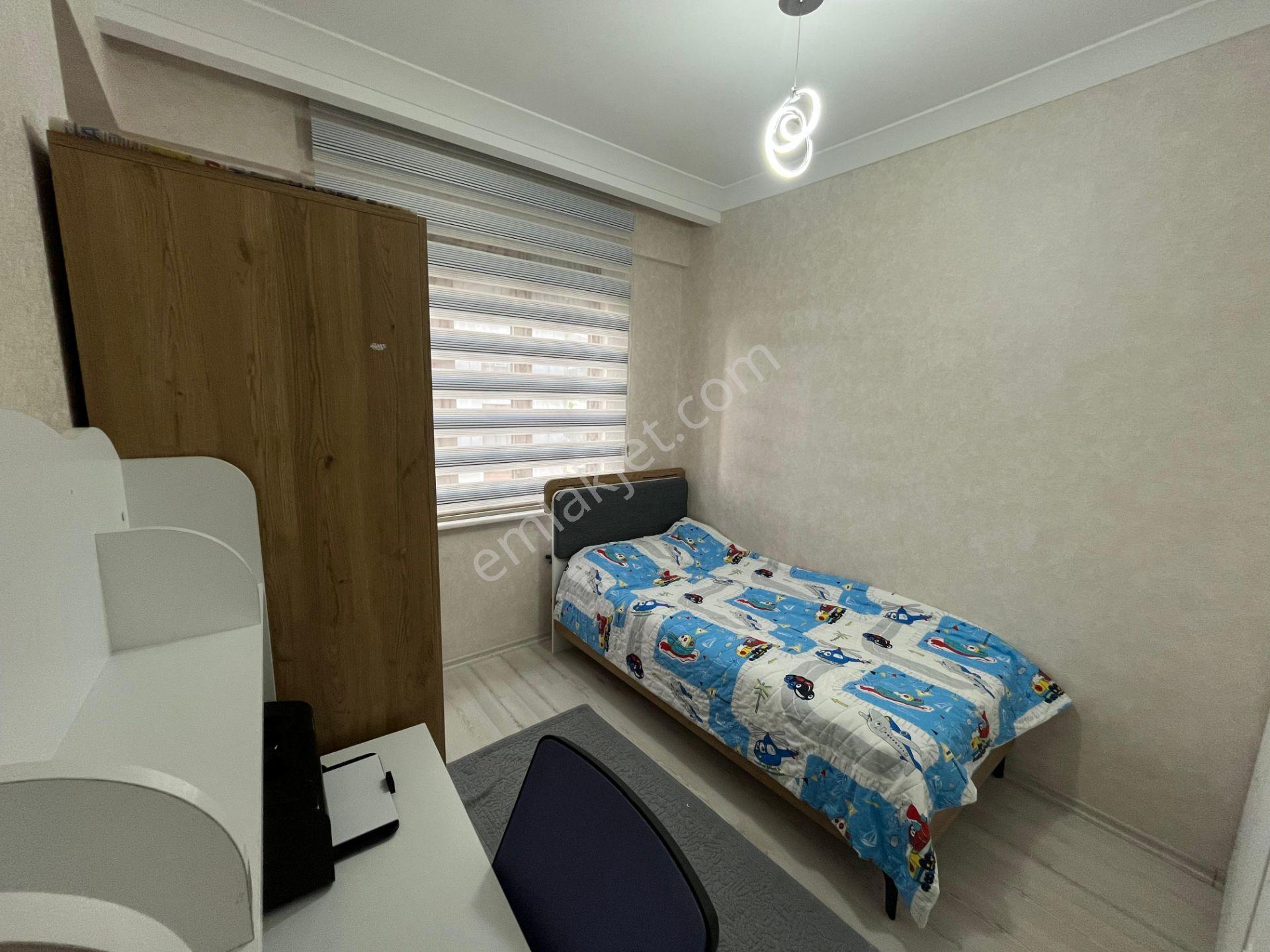Sahibinden Site İçi Kapalı Otoparklı Ara Kat 4+1 Lüks Daire - Görsel 22