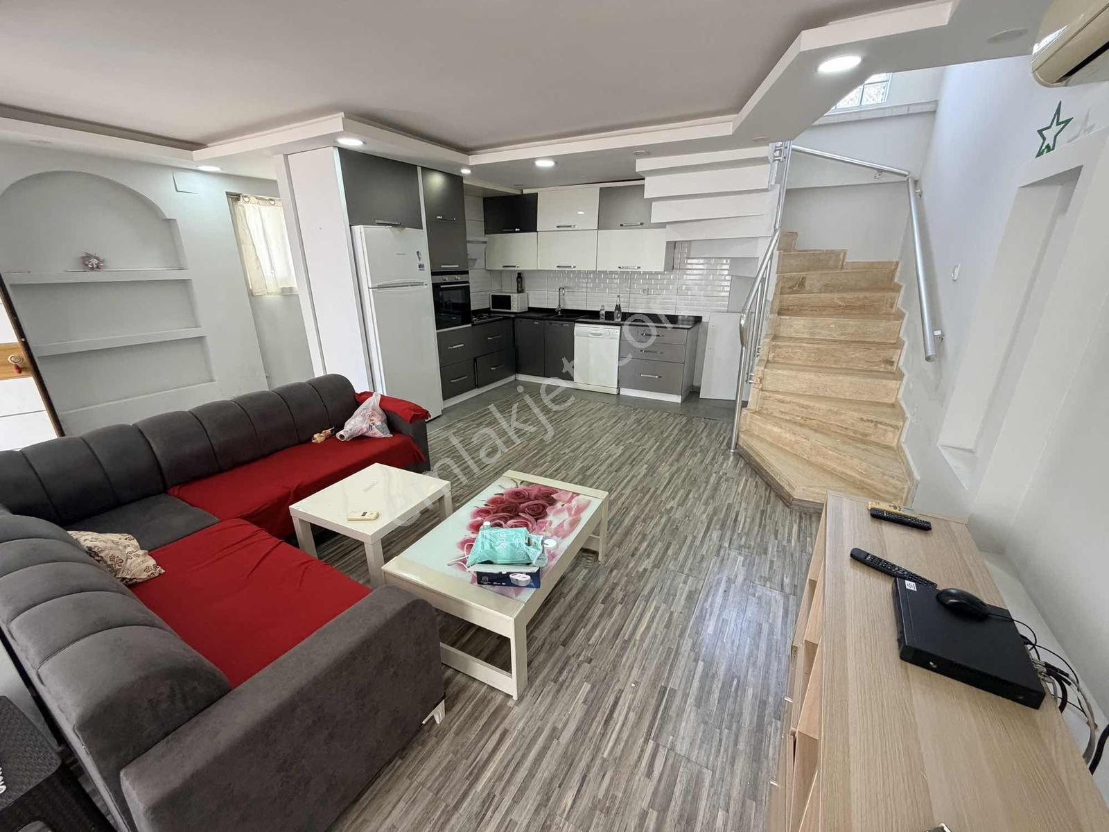 Kadriye Villalar Bölgesinde Eşyalı Ayrı Girişli İkiz Villa - Görsel 10