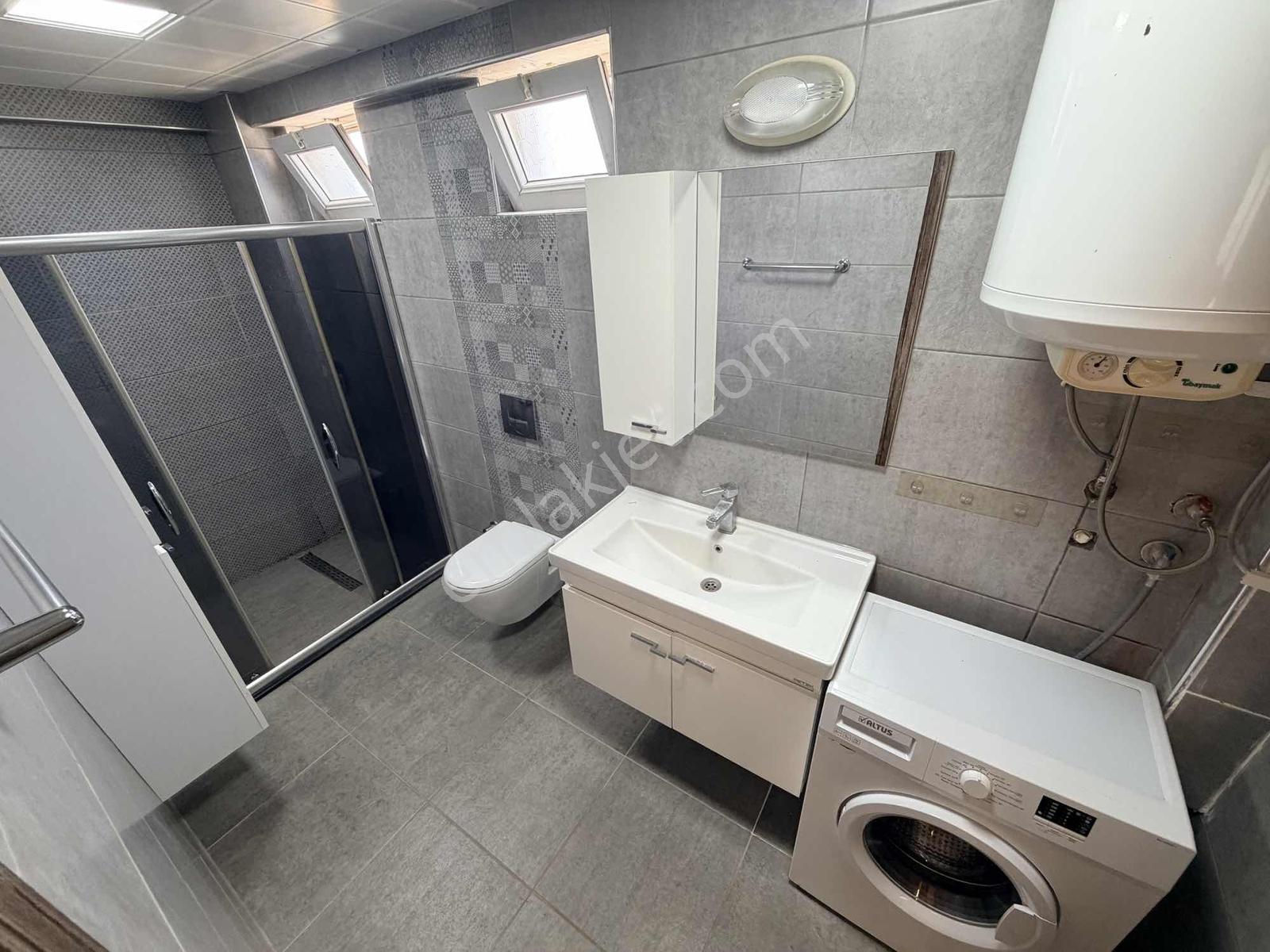 Kadriye Villalar Bölgesinde Eşyalı Ayrı Girişli İkiz Villa - Görsel 5