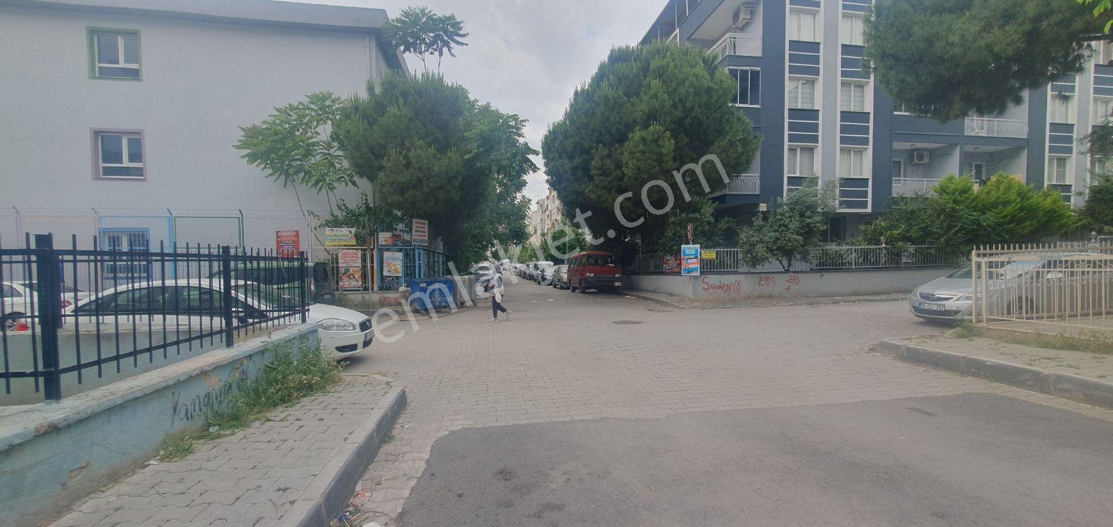 Buca Barış Mahalleside Kiralık Köşe Dükkan .. - Görsel 9