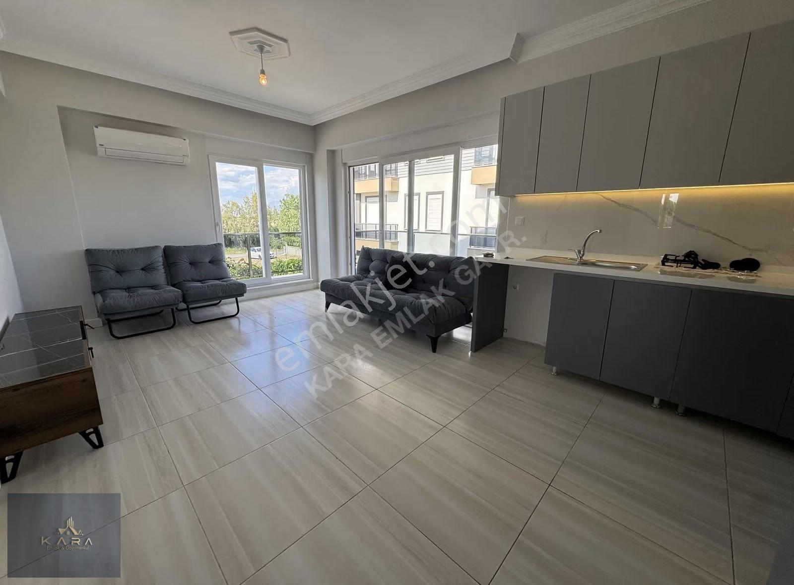 Antalya Belekte Havuzlu Site İçerisinde Arakat 2+1 Satılık Daire - Görsel 3
