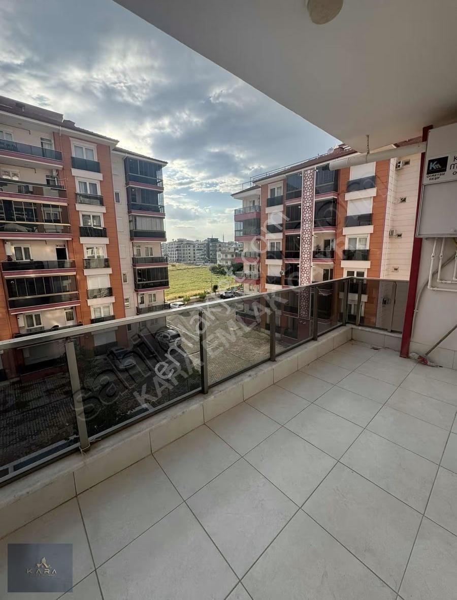 Serik Gedikte Havuzlu Sitede Eşyalı Doğalgazlı Kiralık Daire - Görsel 2