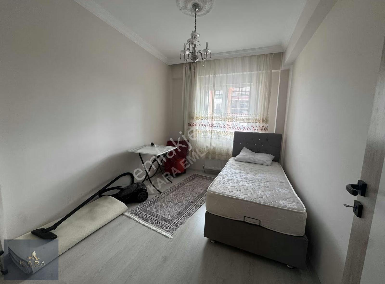 Serik Gedikte Havuzlu Sitede Eşyalı Doğalgazlı Kiralık Daire - Görsel 9