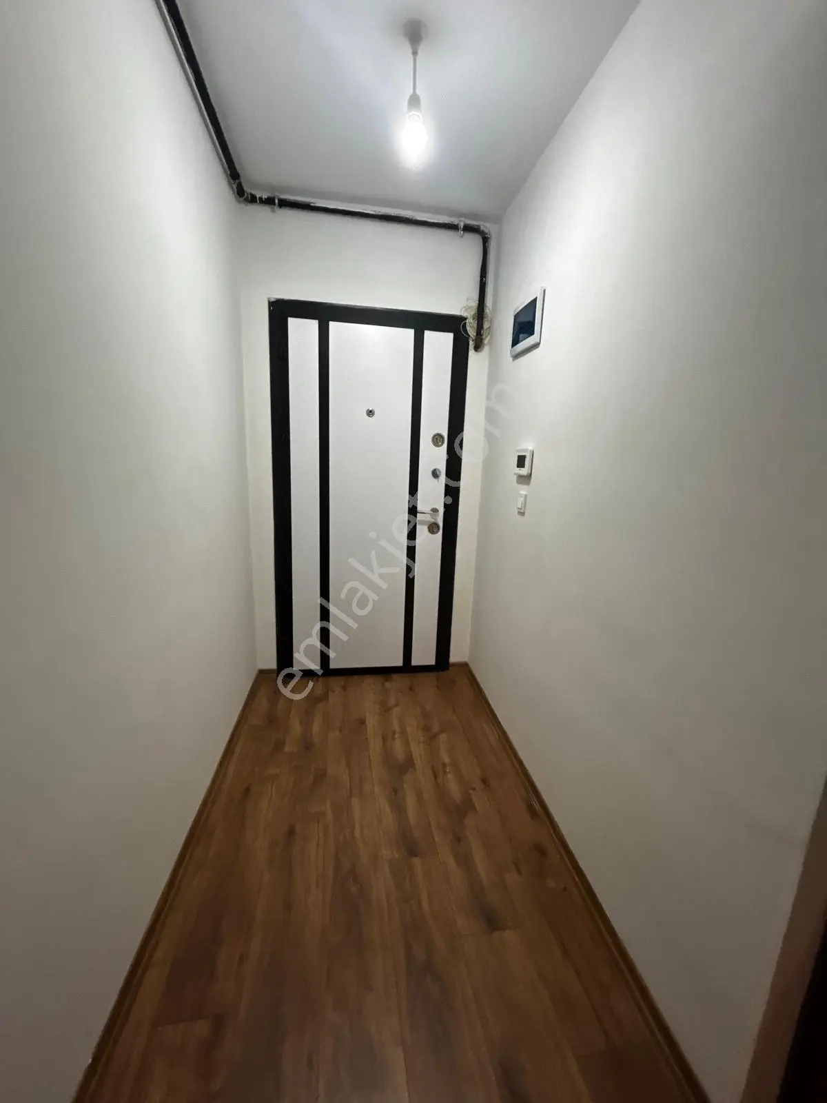 Erkan Doğan Emlak'dan Dulmupınarda Yeni Sitede Kiralık 1+1 Eşyalı Arakatta Daire - Görsel 10