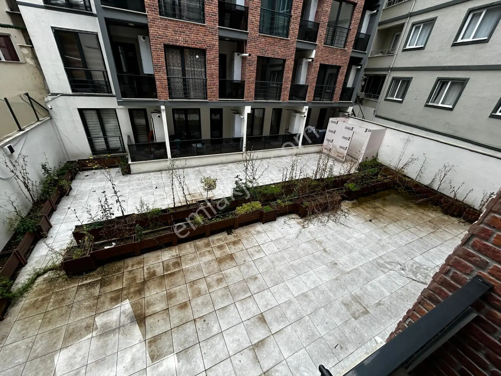 Erkan Doğan Emlak'dan Dulmupınarda Yeni Sitede Kiralık 1+1 Eşyalı Arakatta Daire - Görsel 18