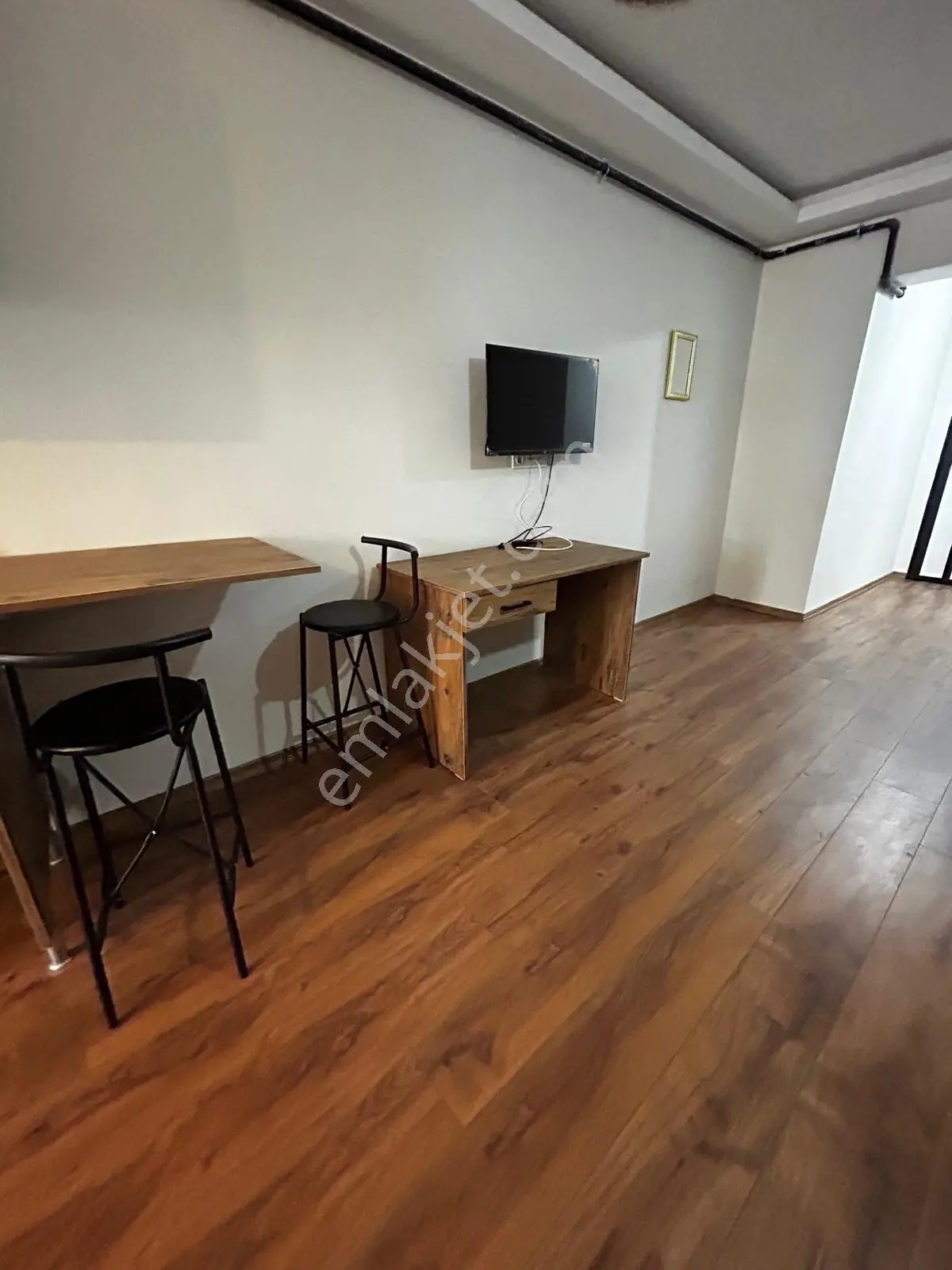 Erkan Doğan Emlak'dan Dulmupınarda Yeni Sitede Kiralık 1+1 Eşyalı Arakatta Daire - Görsel 6