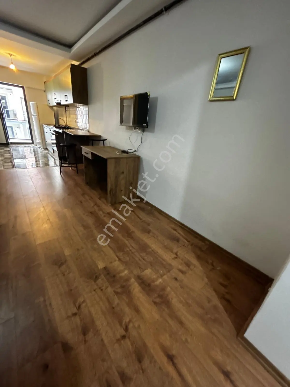 Erkan Doğan Emlak'dan Dulmupınarda Yeni Sitede Kiralık 1+1 Eşyalı Arakatta Daire - Görsel 8