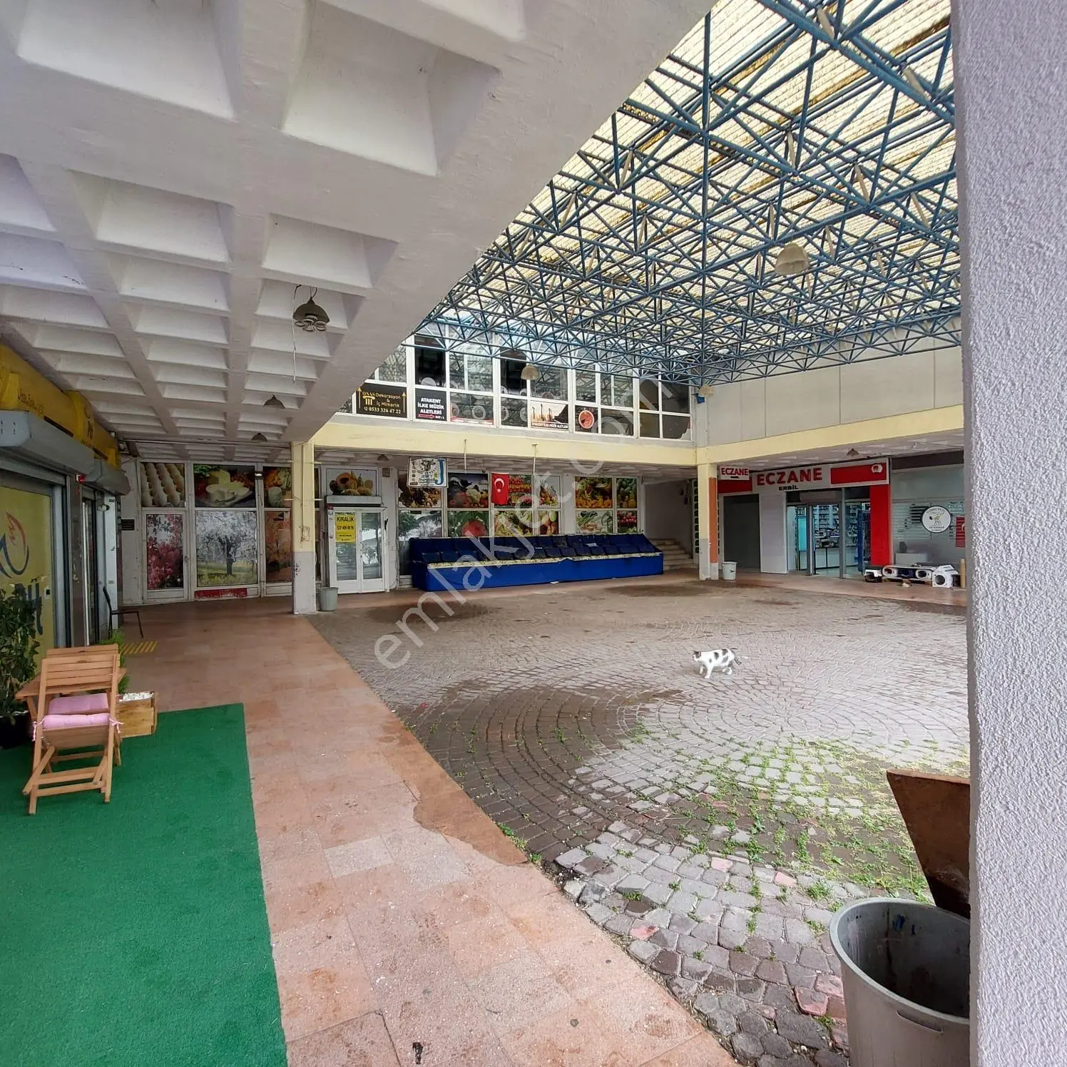Atakent Mah.1.etap 200m2 Kurumsal Marketlere Kiralık Dükkan - Görsel 2