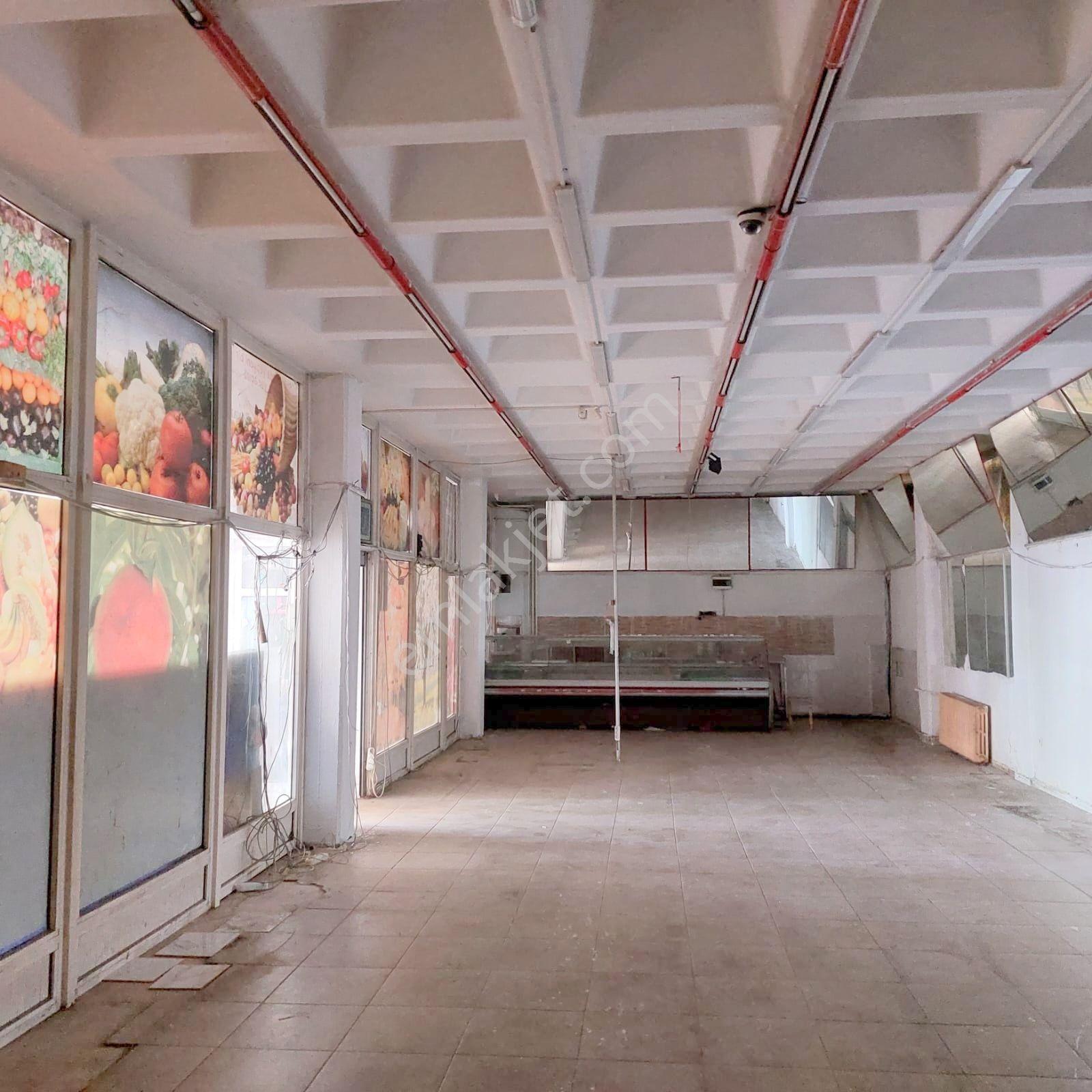 Atakent Mah.1.etap 200m2 Kurumsal Marketlere Kiralık Dükkan - Görsel 20