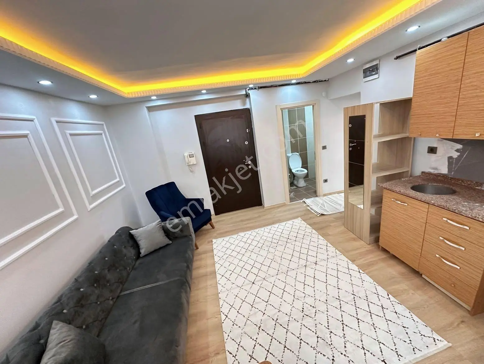 Tuncay'dan Cadde Üzerinde 2+1 Eşyalı Ferah Daire - Görsel 2