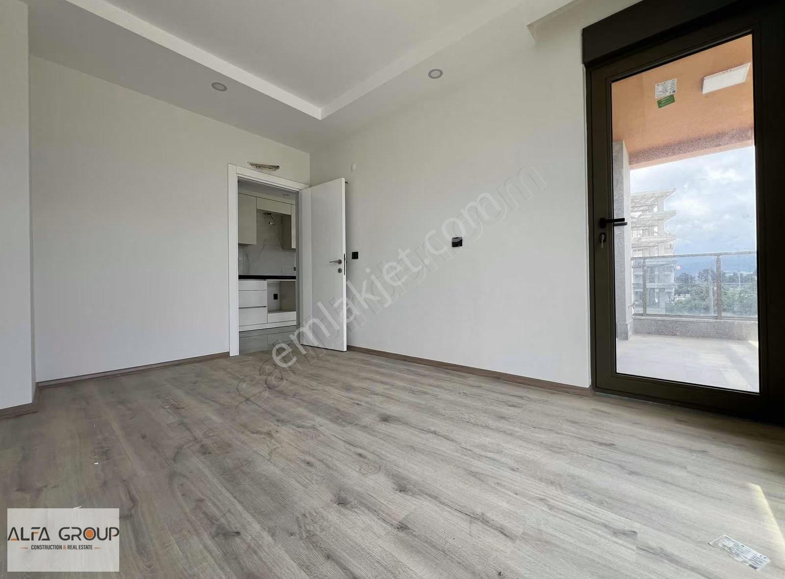 Gazipaşada Lüx 1+1 İskanı Alınmış Daire - Görsel 28