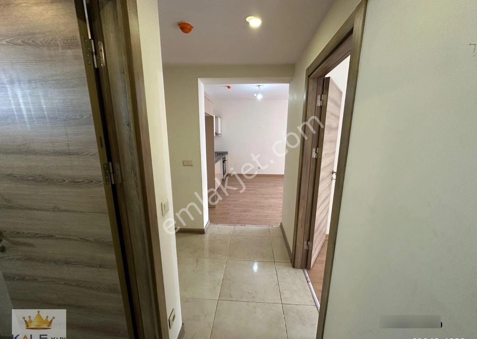 Ak Evlerde Kaçmaz Fırsat!! Metrobüse Yakın Yeni Sitede Satılık 2+1 Arakat Daire - Görsel 30
