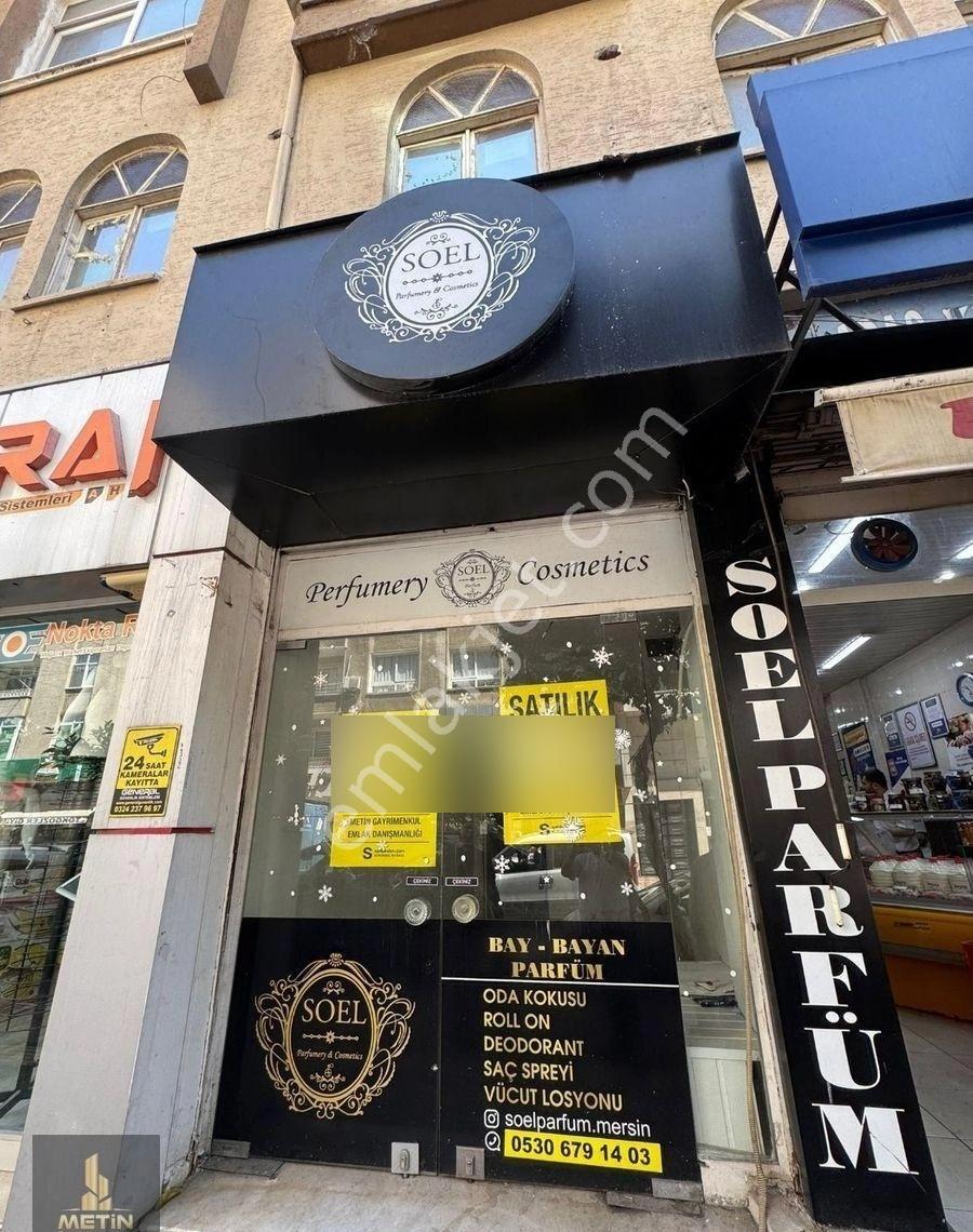 Metin Gayrimenkul'den Hastahane Caddesinde Satılık Dükkan
