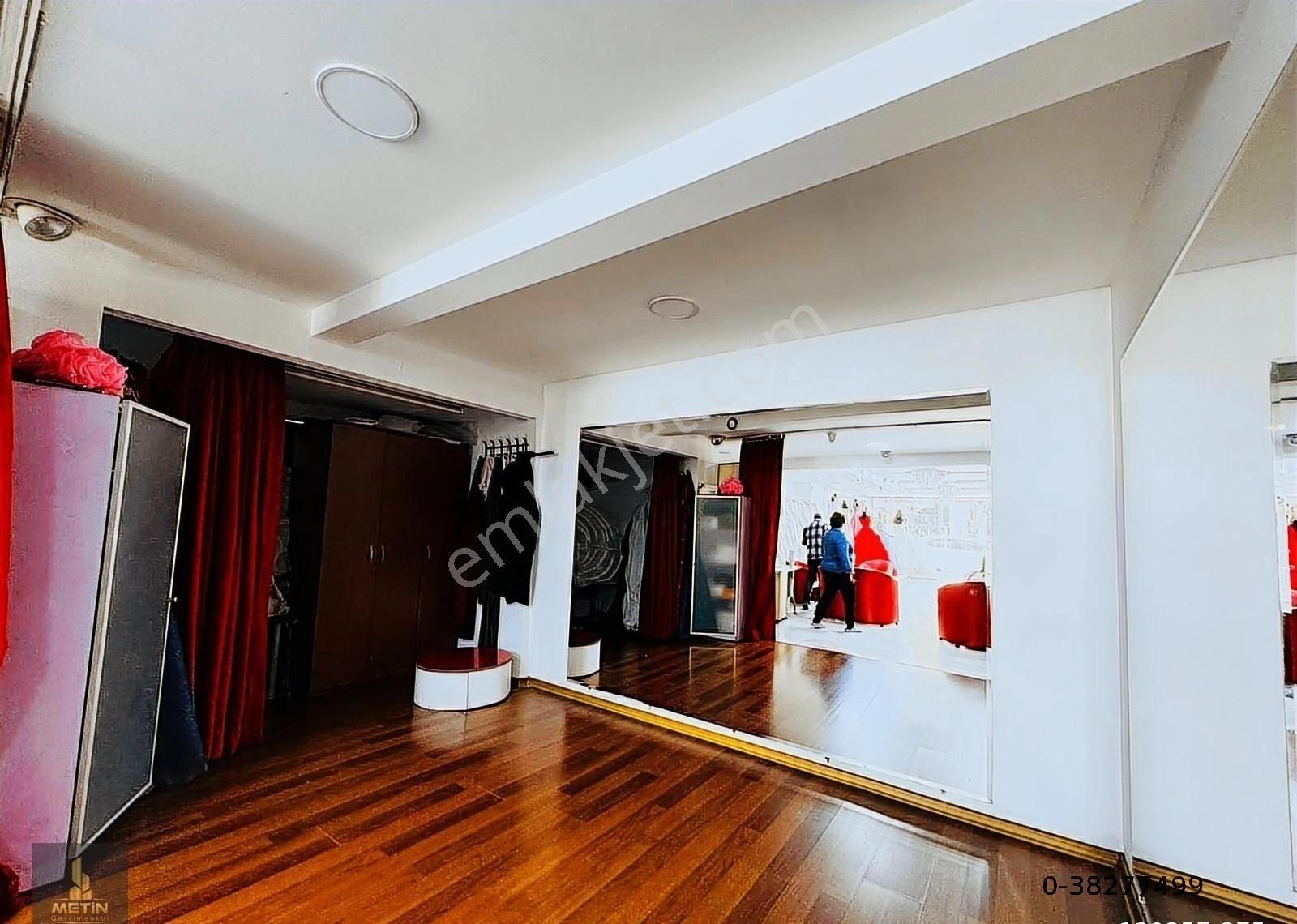 Metin Gayrimenkul`den Çarşı Merkezde Devren Kiralık Gelinlikçi - Görsel 14