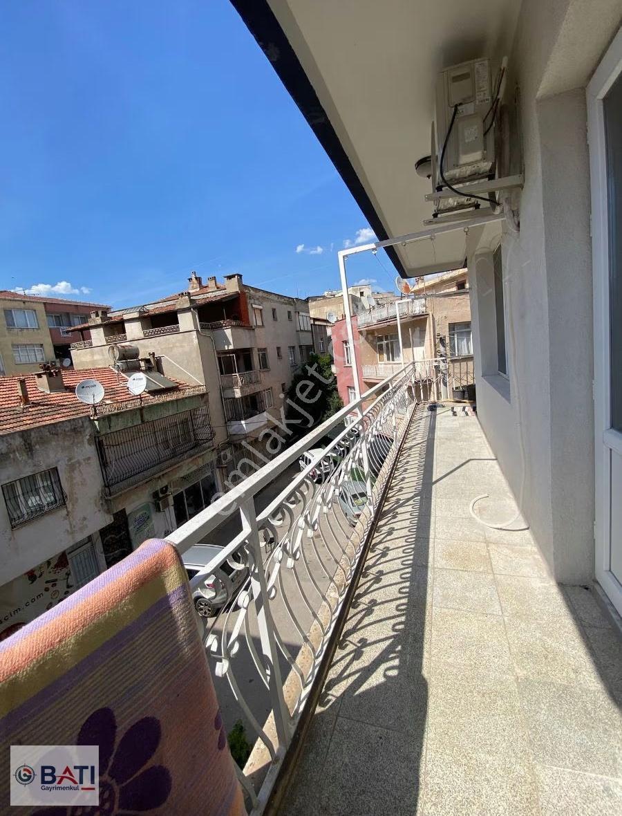 Torbalı Batı Gayrimenkul Den Çarşı İçinde Satılık Daire - Görsel 9