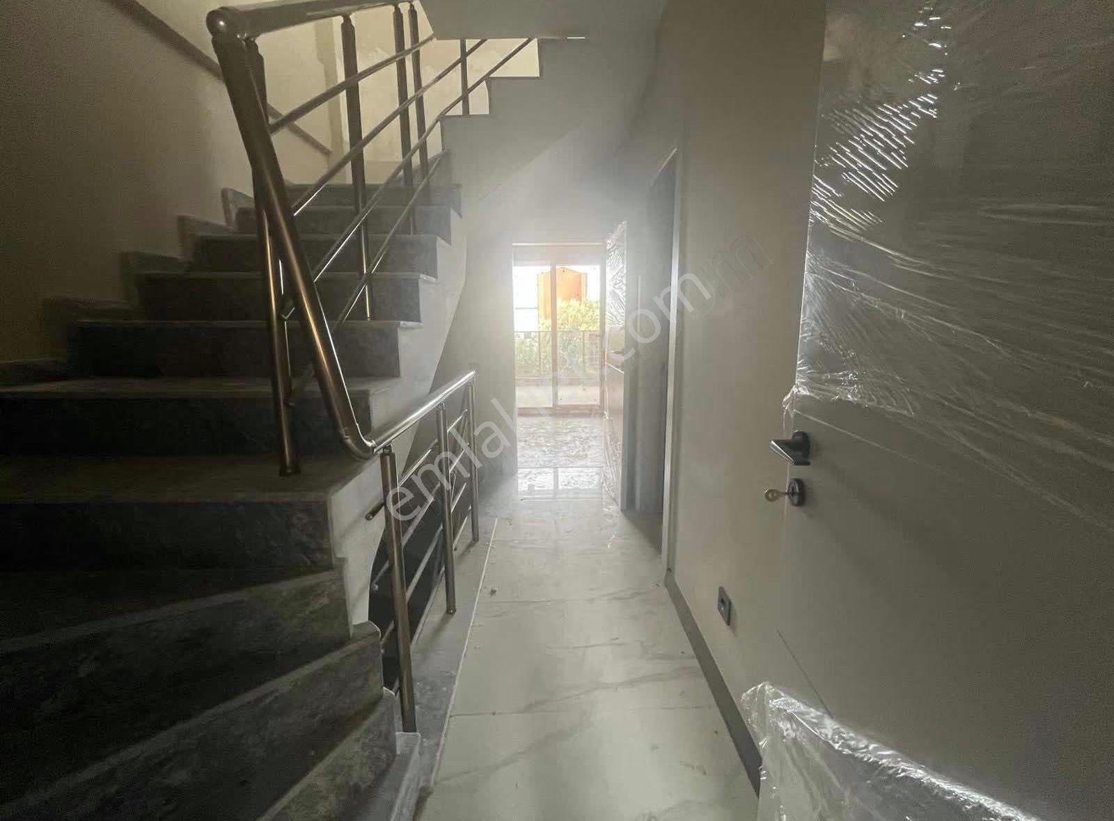Akçay Köşemden Altınolukta Süper Lüks Sıfır 3+1 Satılık Villa - Görsel 26