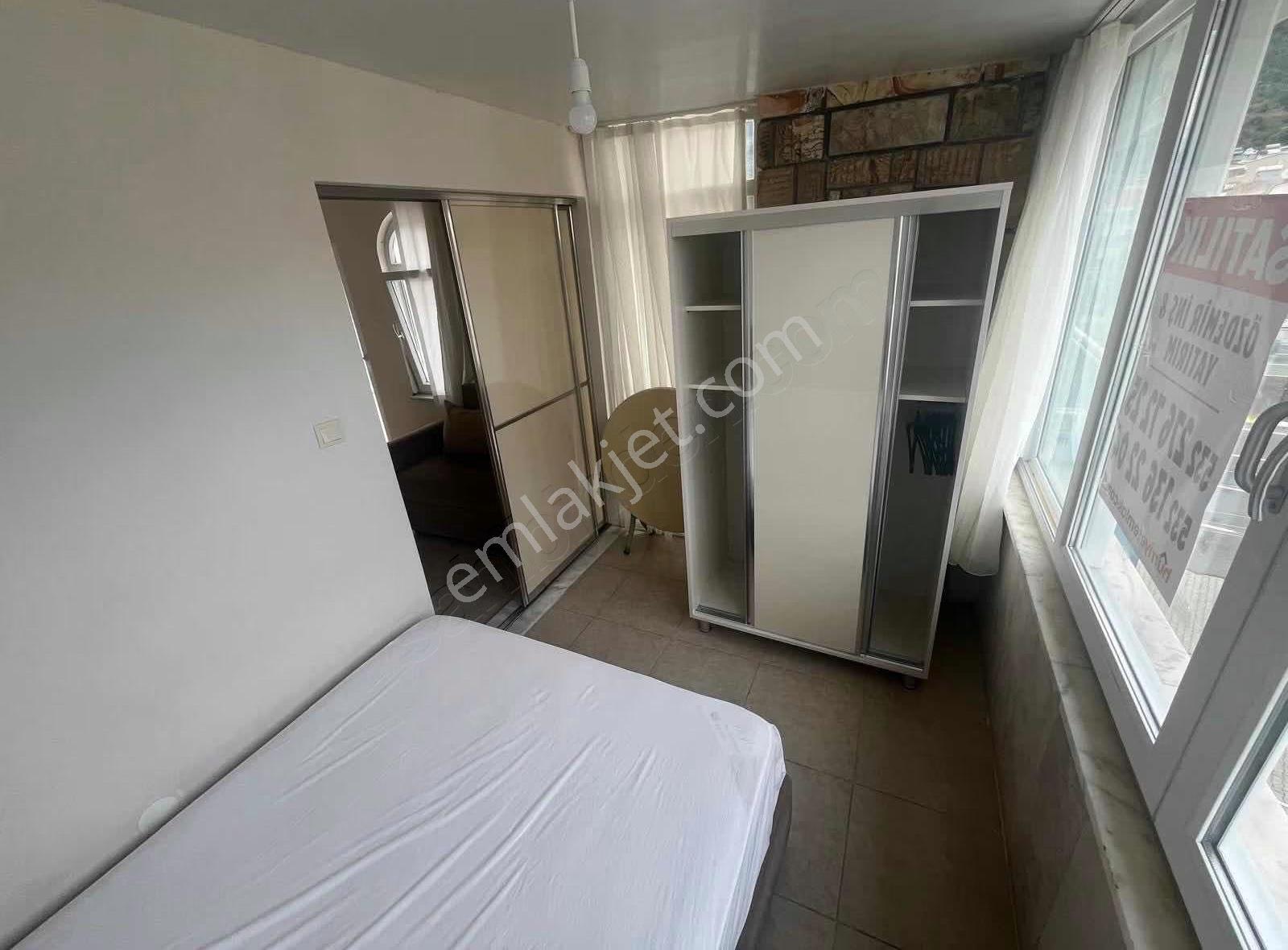 Akçay Köşemden Deniz Manzaralı Tek Tapu İki Daire Eşyalı Satılık - Görsel 27