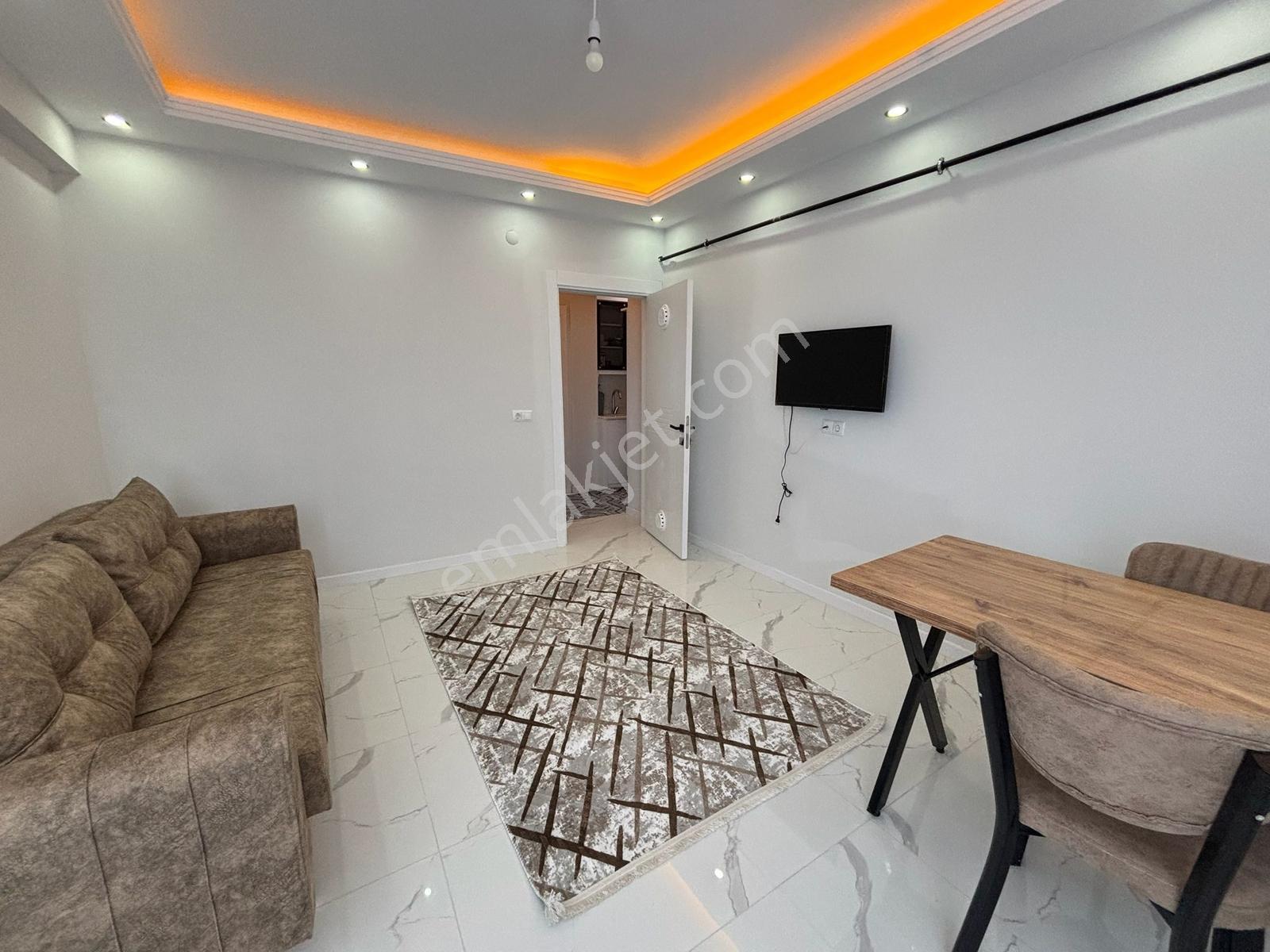 Yaman'dan Bolvadin İmaret Mah. Eşyalı 2 Adet 1+1 Daireler - Görsel 8