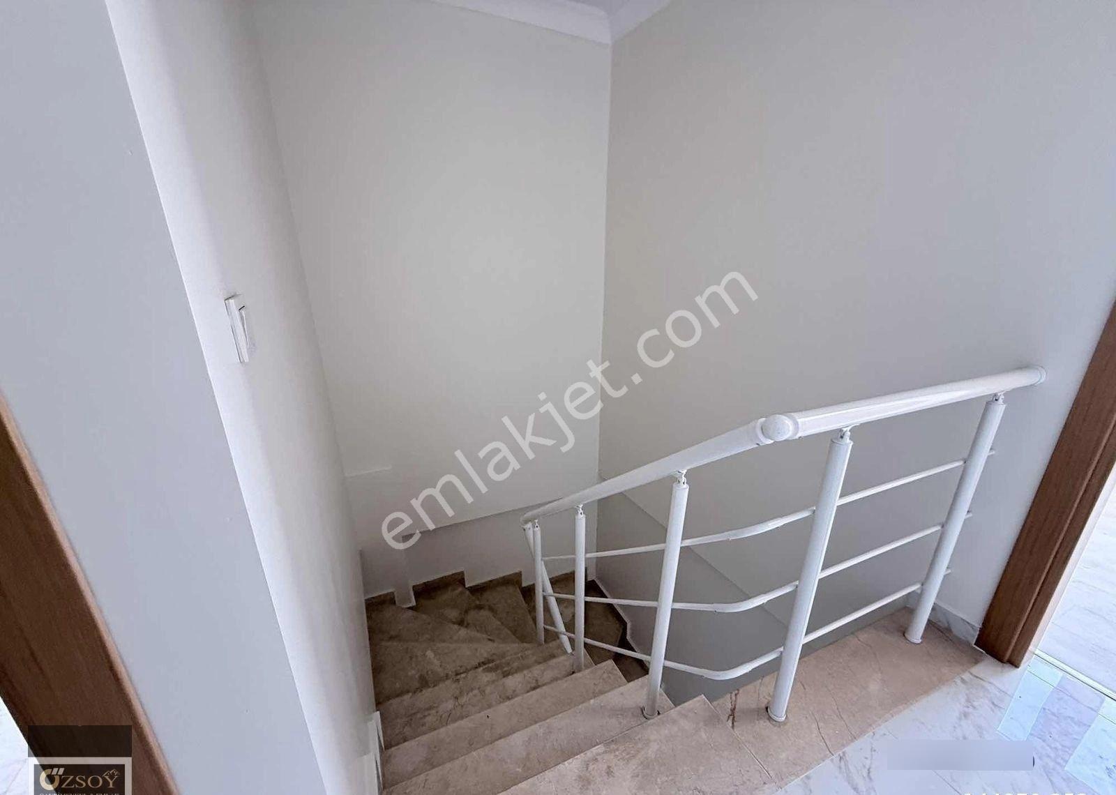 Çayırova Kapalı Pazara Yürüme Mesafesi Kiralık 3+1 Üst Dubleks - Görsel 13