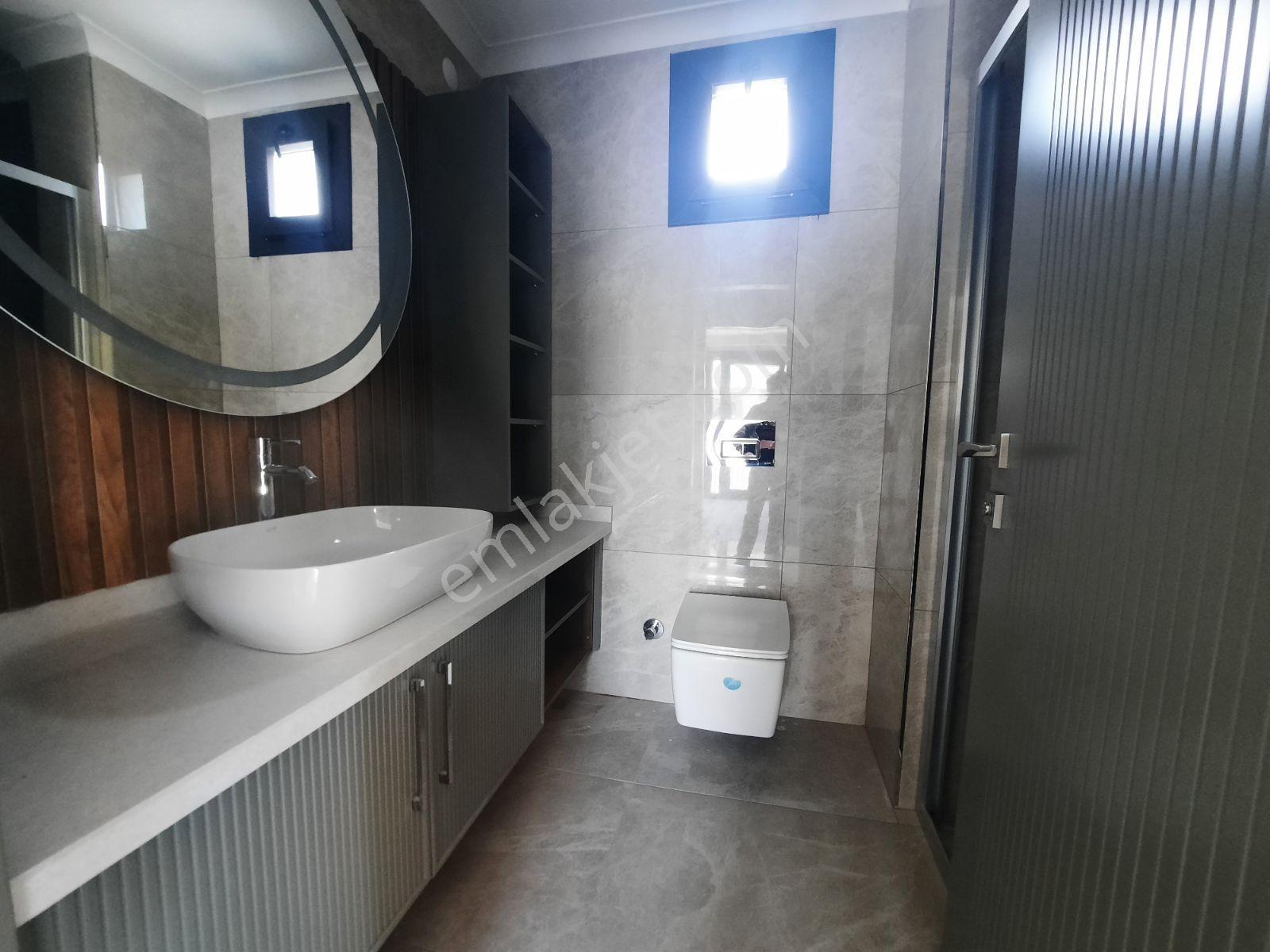 Rw Nefes Gayrimenkulden Satılık Pelitköy De Denize Sıfır Villa - Görsel 20
