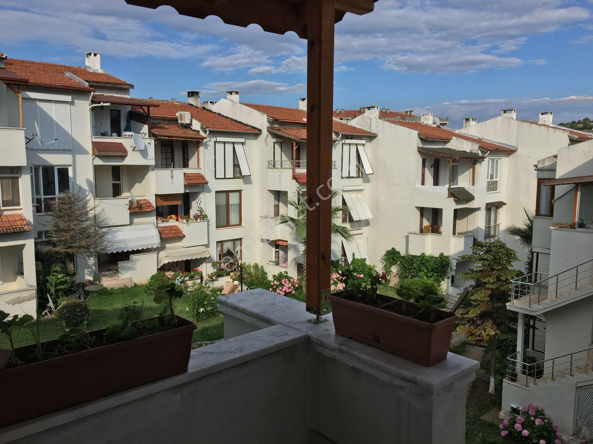 Yalova Çınarcık Sezonluk Eşyalı Yazlık Daire