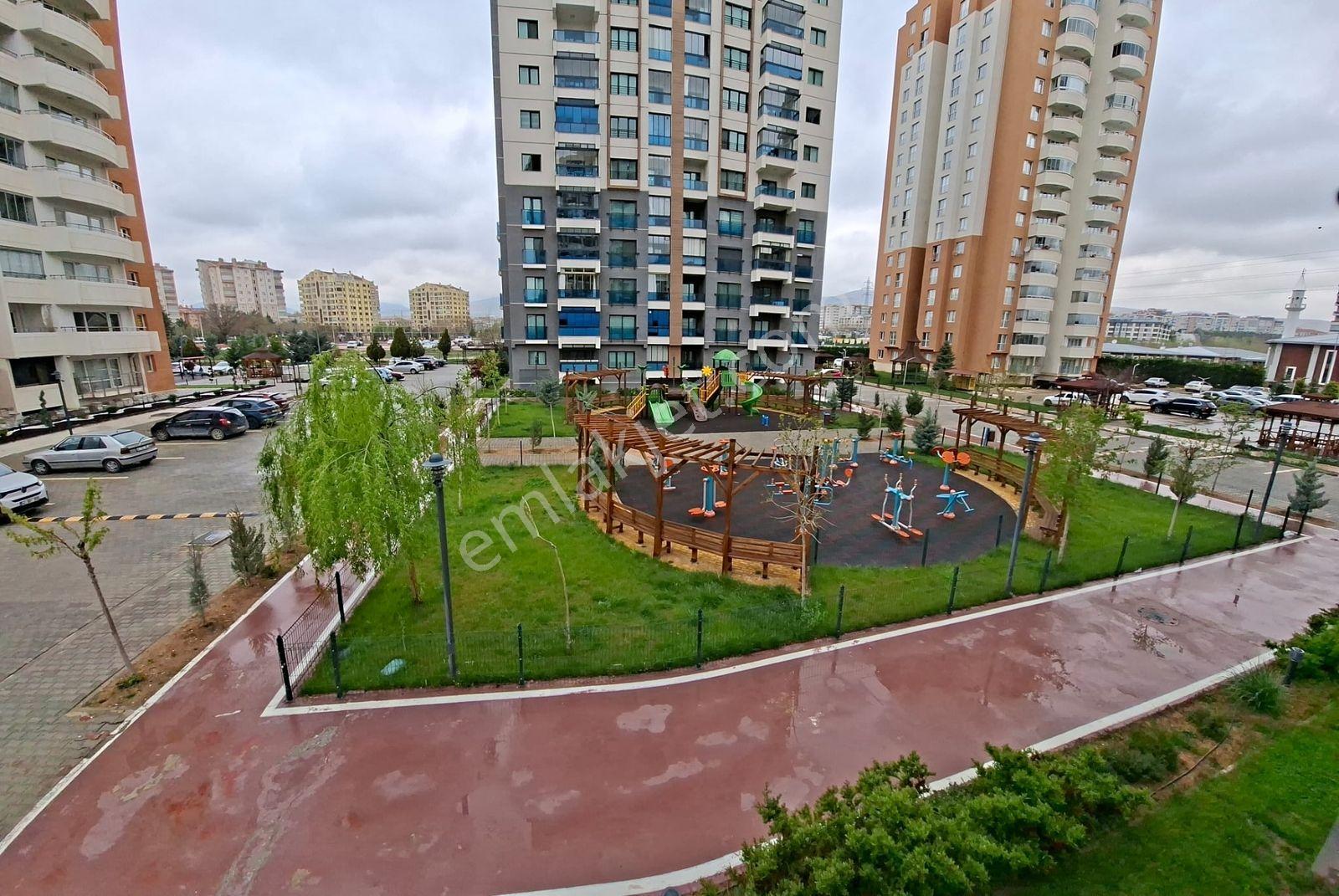 Yazır Real Arkasında Güvenlikli Site İçinde Satılık 2+1 Daire - Görsel 18