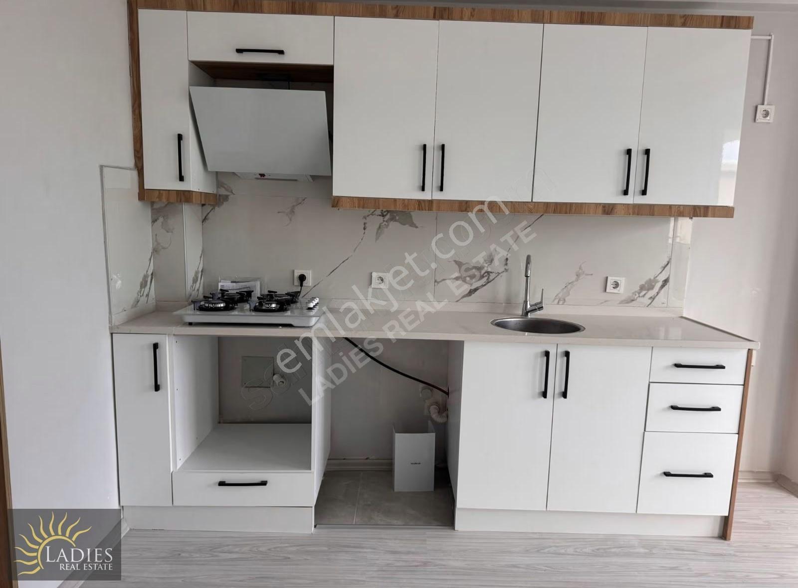 Ladies Emlak'tan Ayrıcalıklı Bir Sitede Yaşam İçin;) - Görsel 16