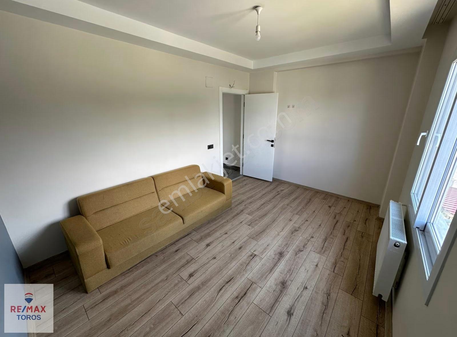 Remax Toros'tan Kuyuluk Çankaya Mh'de Kiralık Geniş 2+1 - Görsel 19