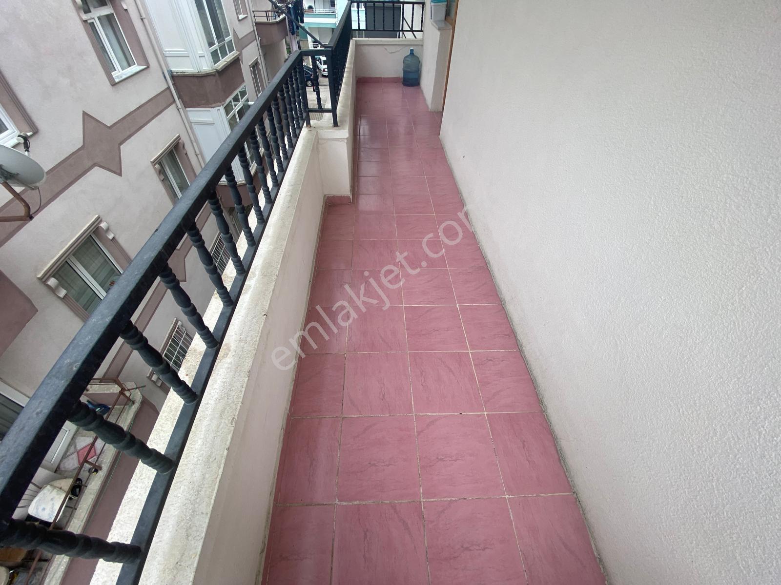 Koza'dan Plevne Mah. Ara Katta Bağımsız Üç Cepheli Kiralık Daire - Görsel 17