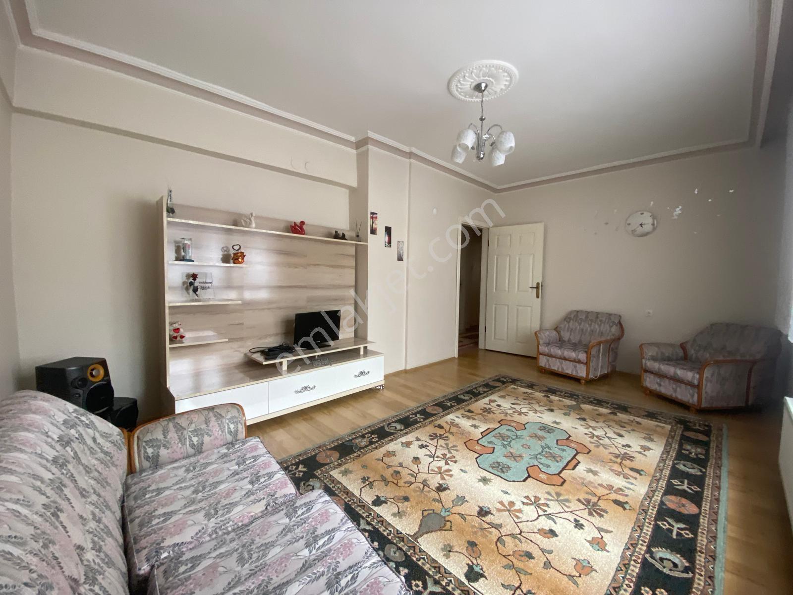 Koza'dan Plevne Mah. Ara Katta Bağımsız Üç Cepheli Kiralık Daire - Görsel 15