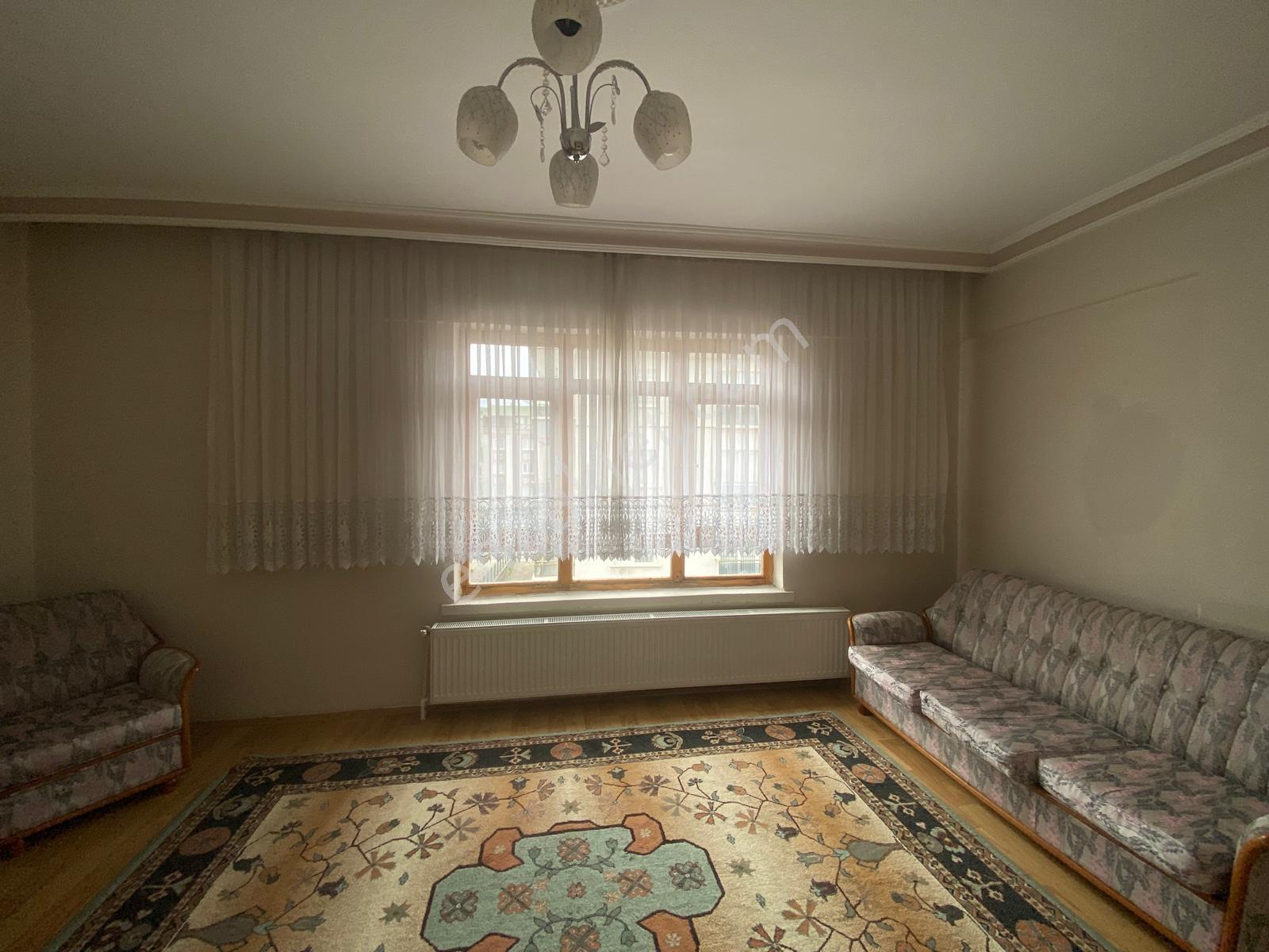Koza'dan Plevne Mah. Ara Katta Bağımsız Üç Cepheli Kiralık Daire - Görsel 5