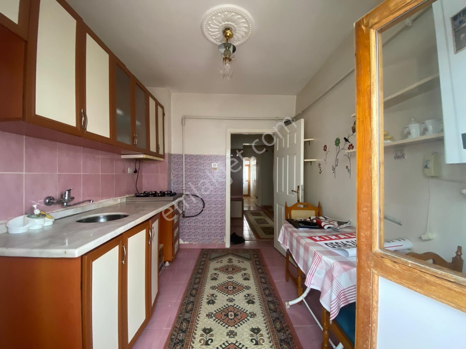 Koza'dan Plevne Mah. Ara Katta Bağımsız Üç Cepheli Kiralık Daire - Görsel 12