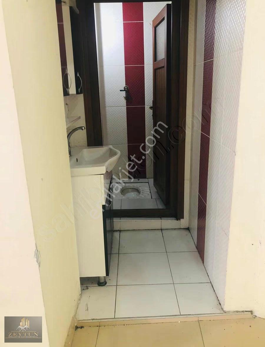Başakşehir Güvercıntepe Kiralık Düz Griş Dükkan - Görsel 4