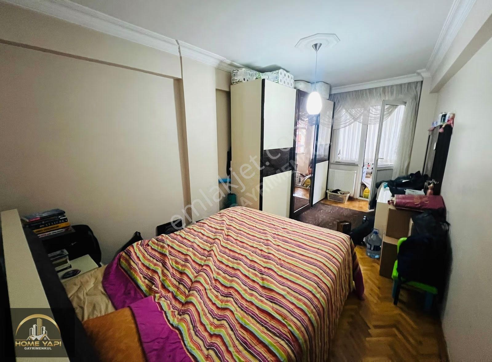Home'dan Bahçelievler Soğanlı Mah'de 2+1 95m2 Satılık 2.kat Dair - Görsel 4