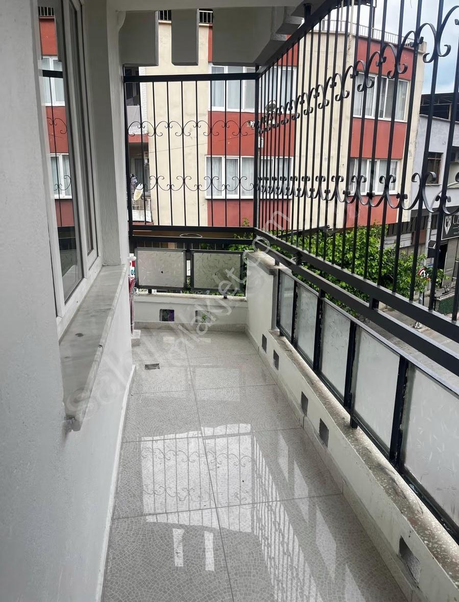 Karaçay Mahallesi'nde Müstakil Tadında, Yenilenmiş 2+1 Kiralık D - Görsel 9