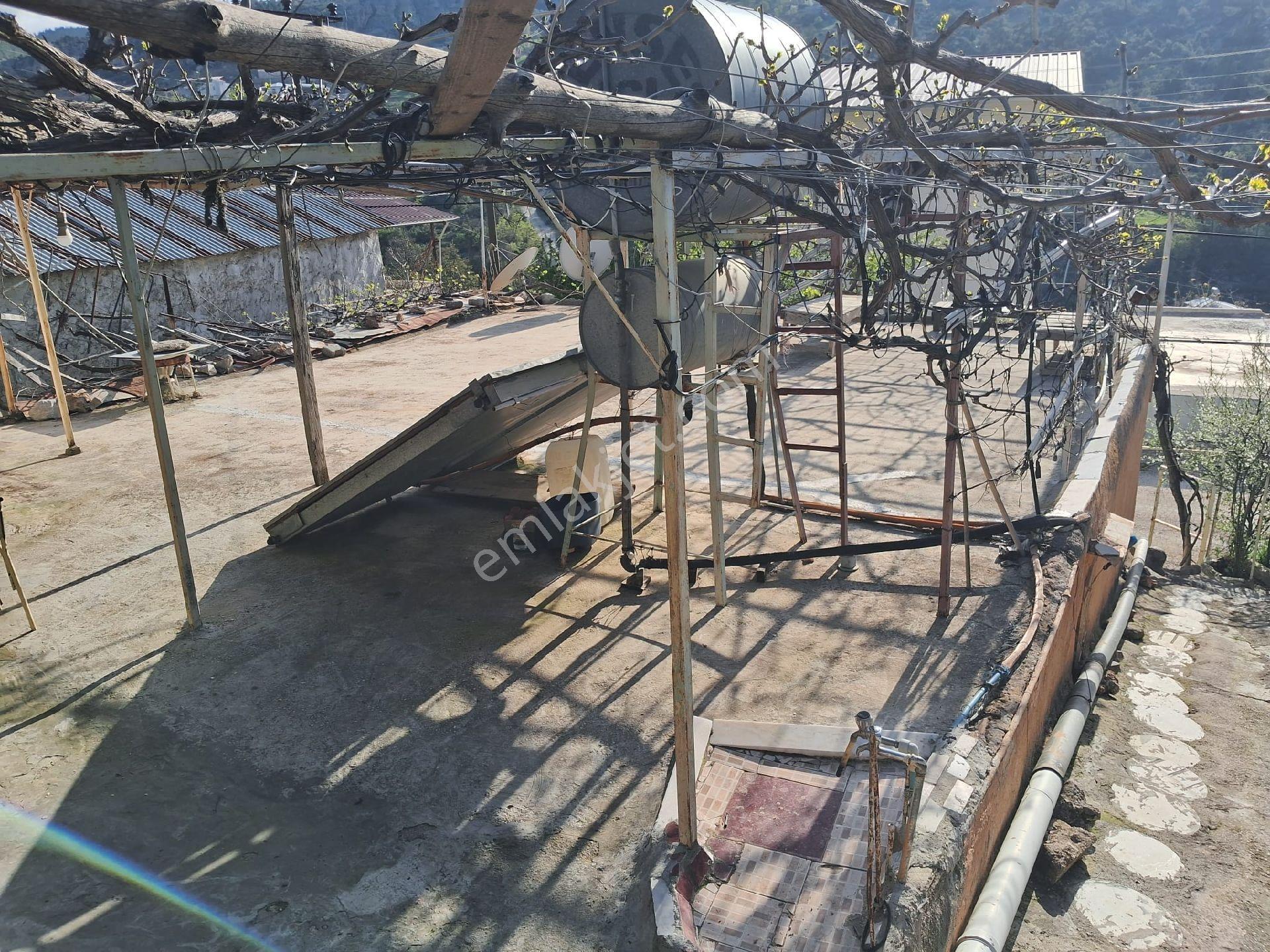 Silifke Gökbelen Mahallesi Alatopaktaşta Satılık Bahçeli Müstakil Ev - Görsel 10