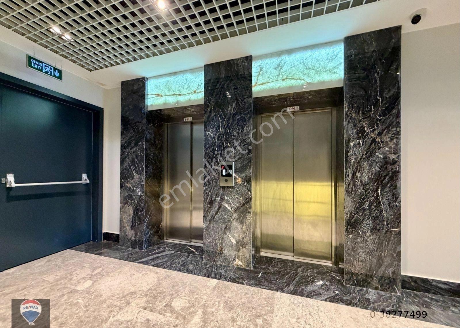 Kuşadası Merkez Ana Cadde Üzerınde 70 M² Kıralık Ofıs - Görsel 9
