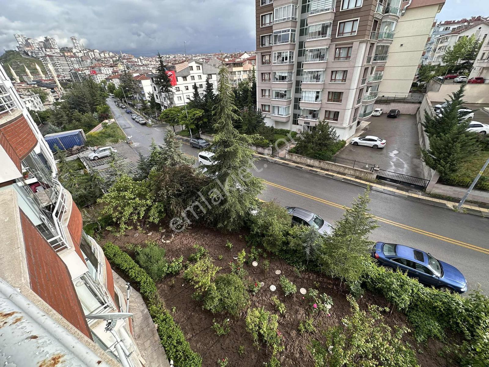 Haldun Caddesi 3.kat 2+1 Yapılı Geniş Balkonlu-asansörlü - Görsel 26