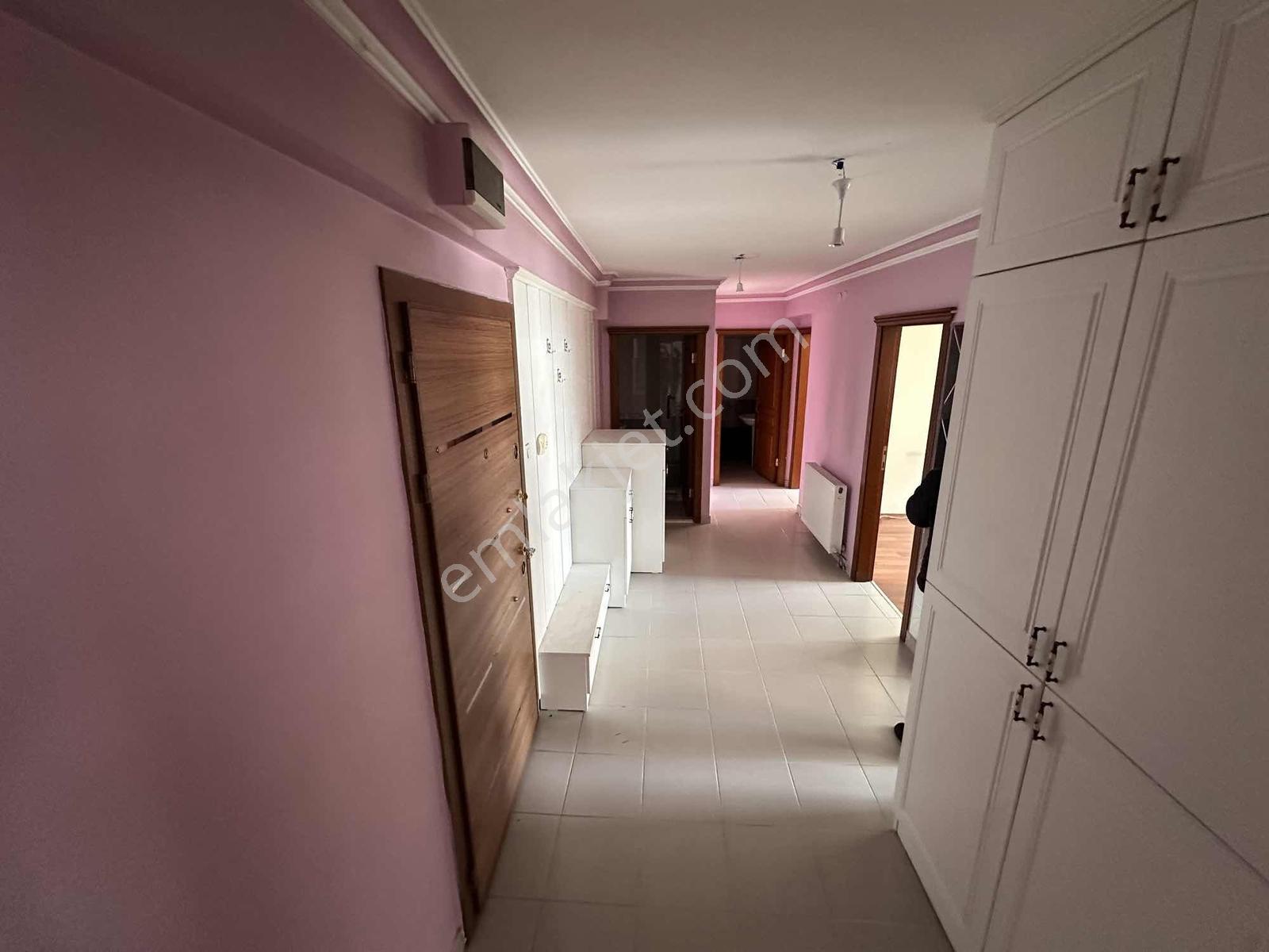 Haldun Caddesi 3.kat 2+1 Yapılı Geniş Balkonlu-asansörlü - Görsel 22