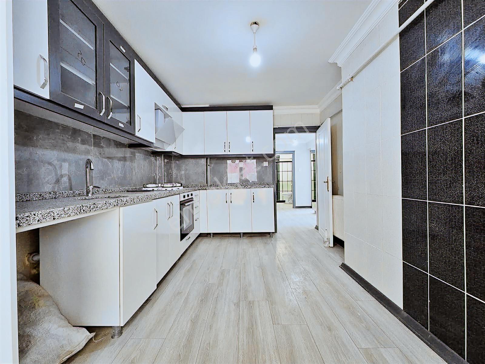 İstasyon Mh'de 25.000 Tl Kira Getirili 3+1 Şehir Manzaralı Daire - Görsel 14