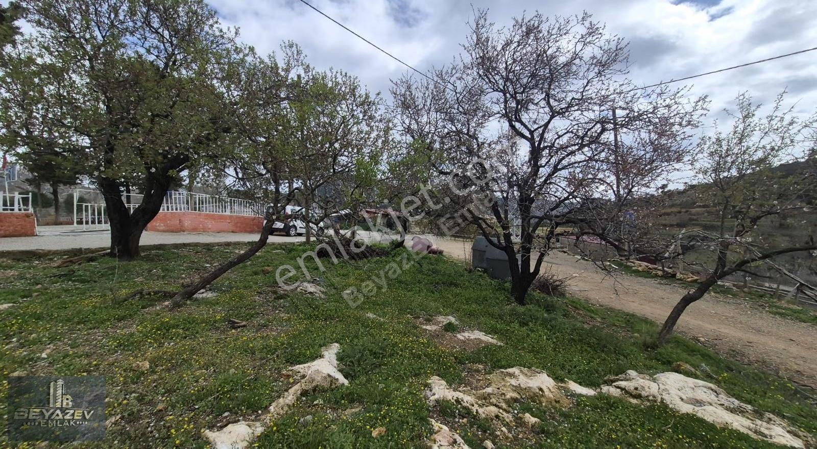 Yesılovacık Sahıle 10 Dk Satılık Köy Evi Tek Tapu - Görsel 2