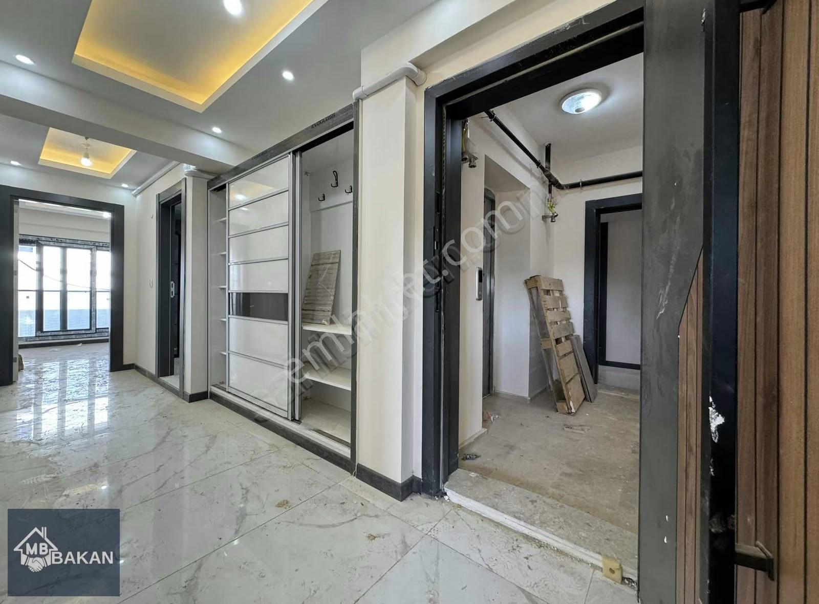 Bakan Dan Havuzlu Sitede Bahçeli 2+1 Kapalı Mutfak - Görsel 21