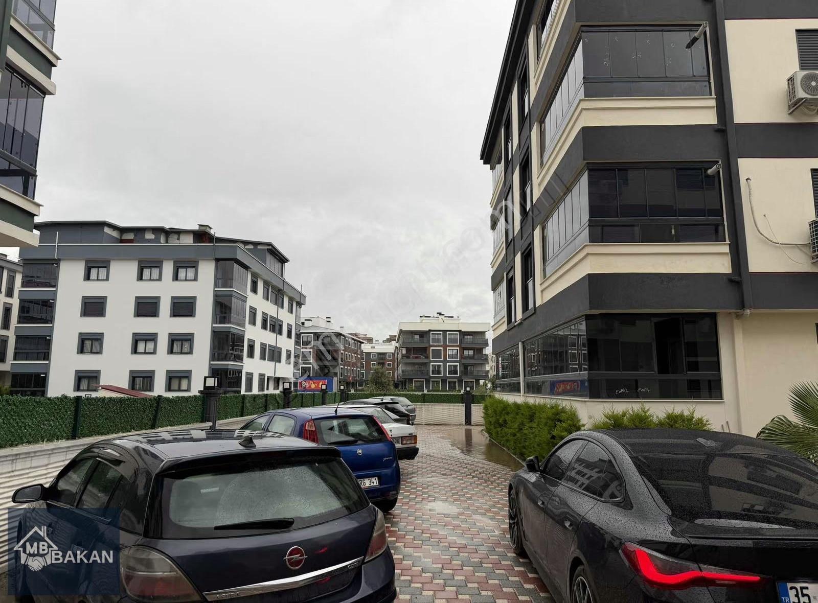 Bakan Dan Havuzlu Sitede Bahçeli 2+1 Kapalı Mutfak - Görsel 4