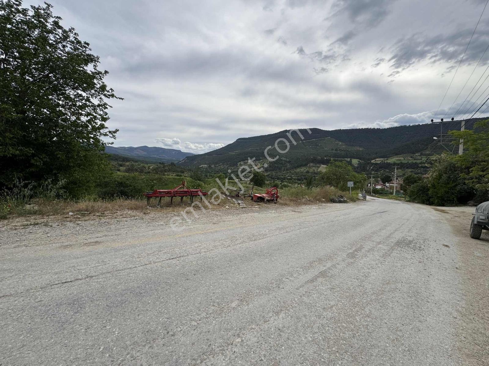 Muğla Menteşe Çamoluk Mahallesinde İmarlı Köy İçi 363 M2 - Görsel 12