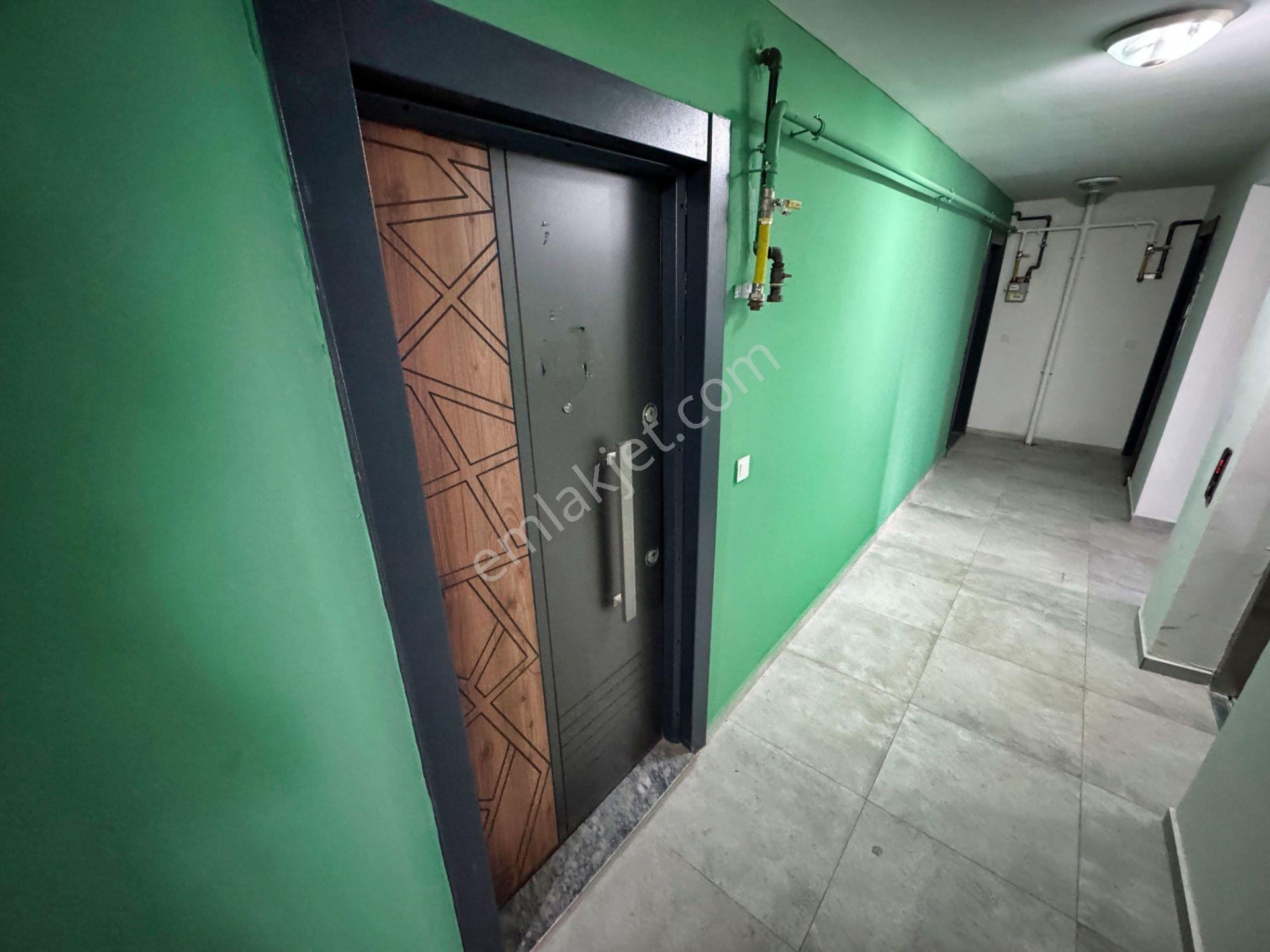 🛑🛑yetkisi Aktif'ten Kadıköy'de Satılık Önü Açık Merkezi Konumda Arakat1+1 Daire - Görsel 32