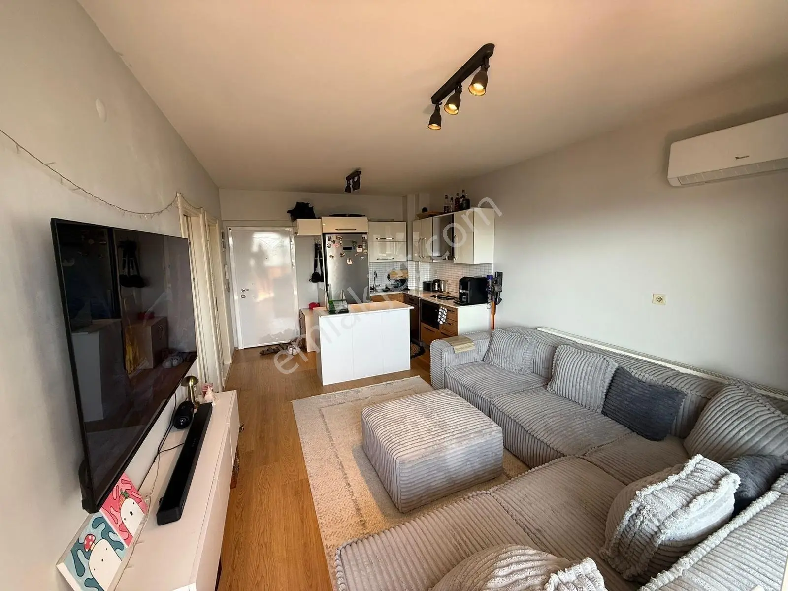 Bornova Park Evleri Kiralık 1+1 Daire - Görsel 2
