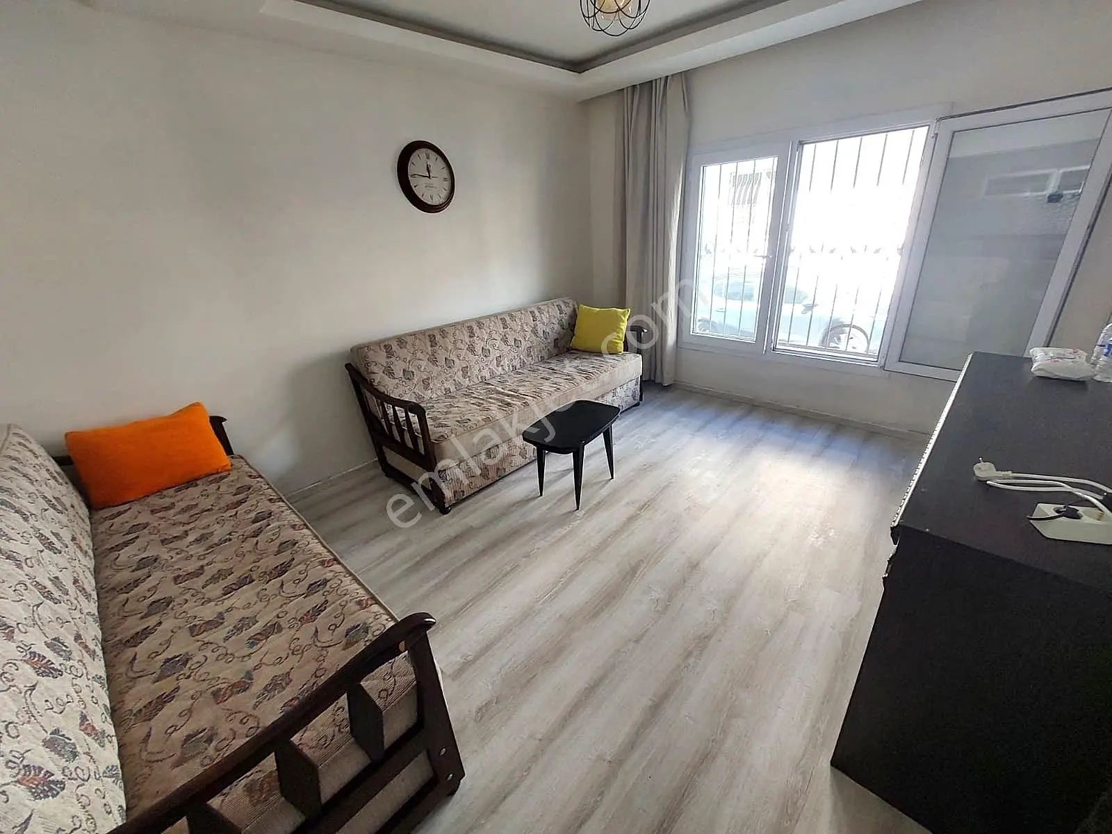 Kuşadası Limana 3 Dk 1+1 Eşyalı/eşyasız Kiralık Daire - Görsel 4