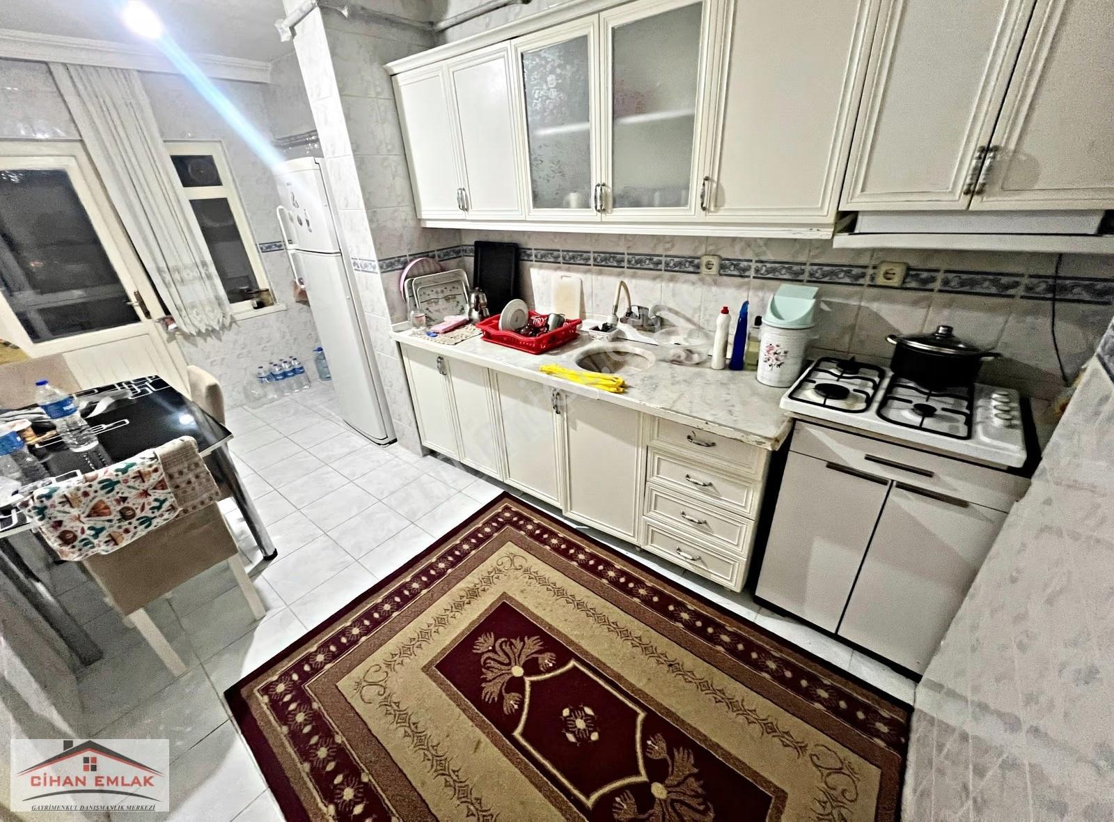 Barıştepe De Piri Caddeye 20m Merkez Cami Yakını Satlk 2+1 Daire