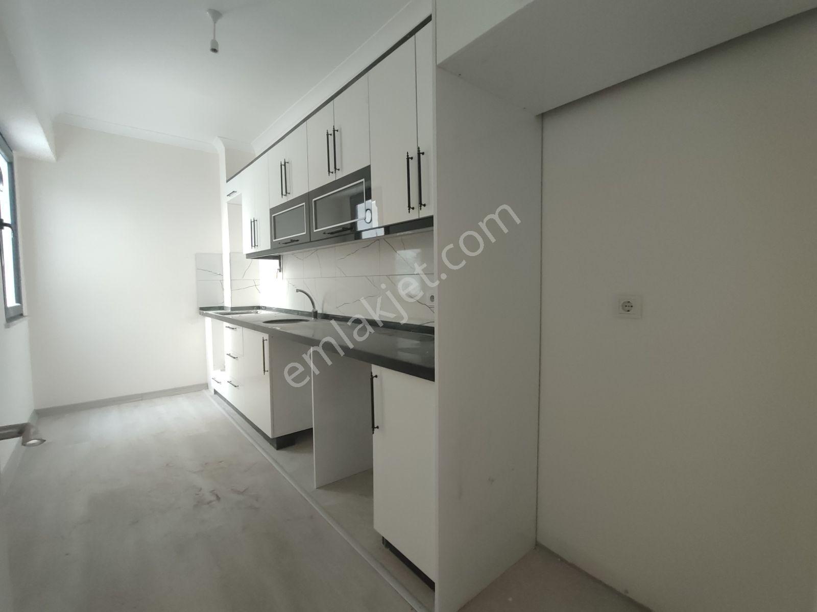 Çekmeköy Merkez Mahallesi'nde 3+1 Kiralık Dubleks Daire - Görsel 23